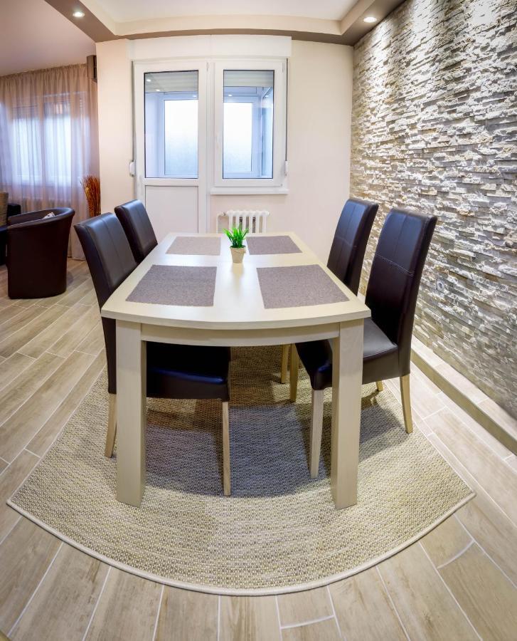 Apartment Dositejeva 13 Belgrad Exteriör bild